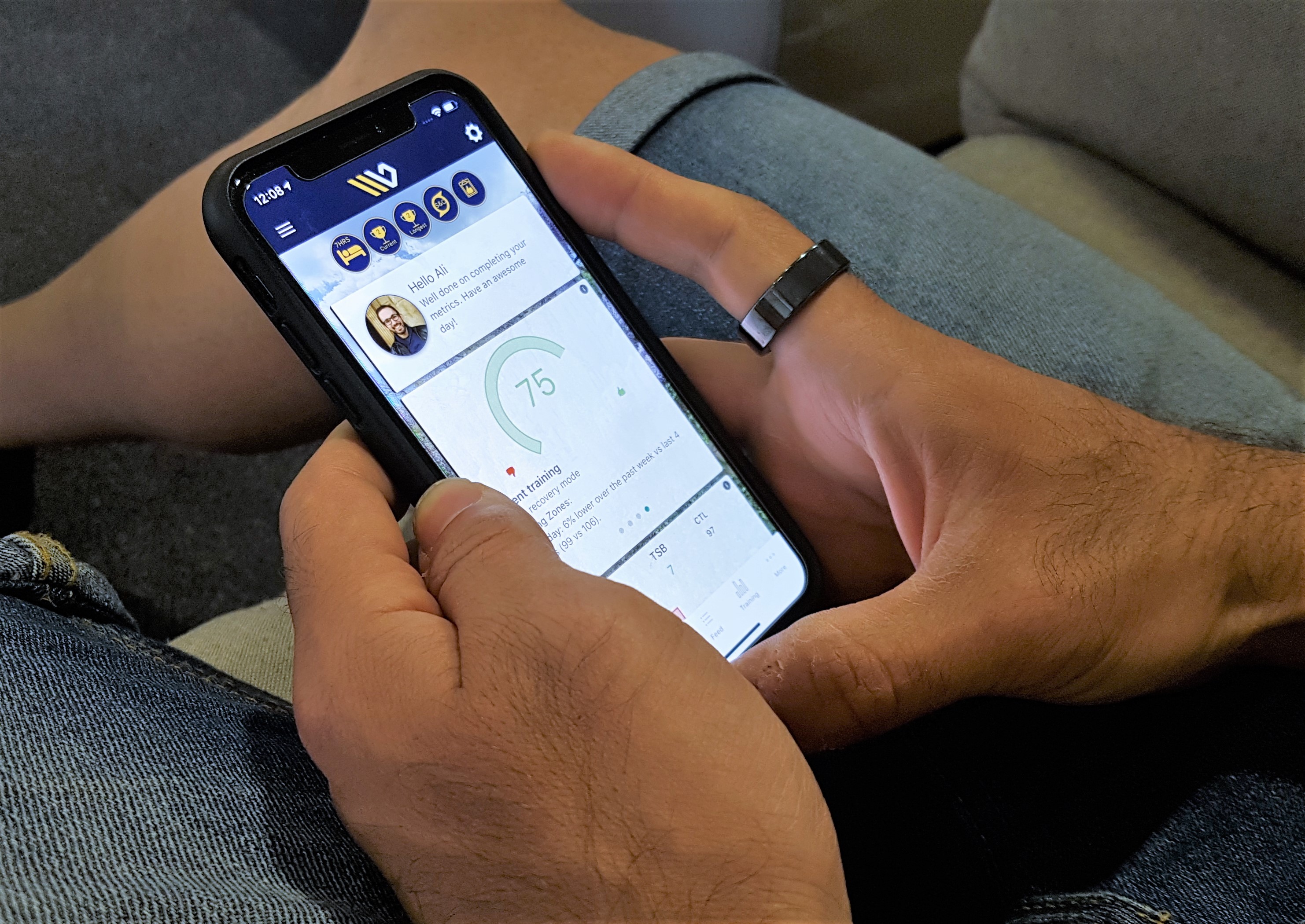 My Experience with Oura Ring as an Athlete - And If It's the